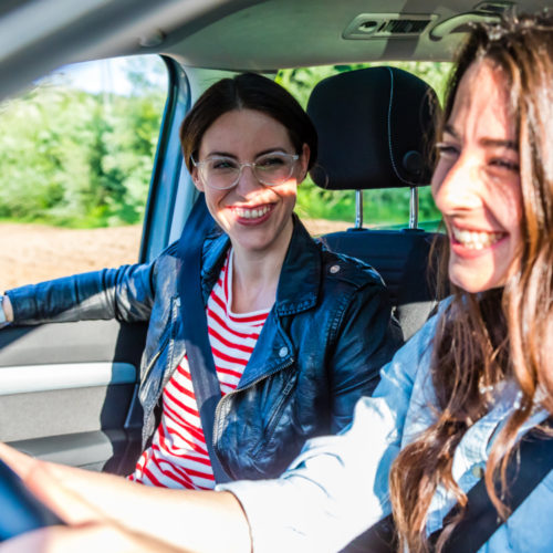 Bei BlaBlaCar mitfahren und Kosten teilen